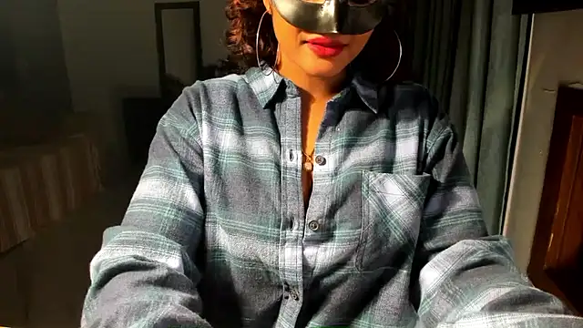 Bad Girl Kayra69 online show from January 6, 2026, 6:34 pm