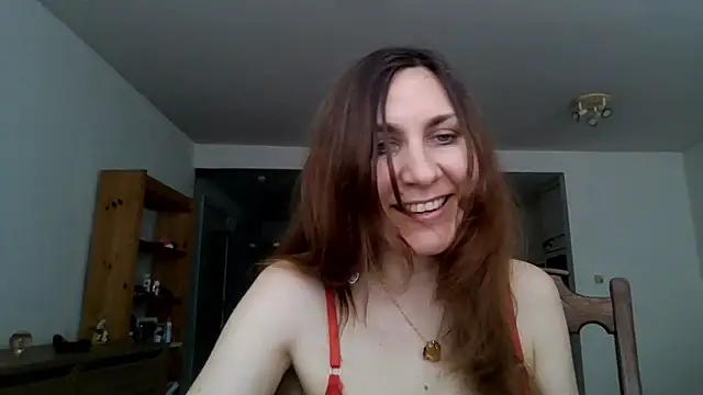 JasmineGlamour online show from May 28, 2026, 3:07 pm