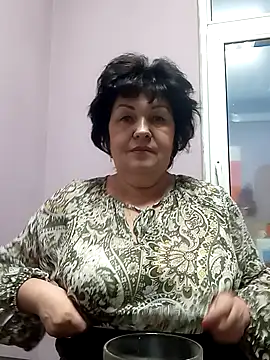FantasyMichelle online show from May 10, 2026, 6:32 pm
