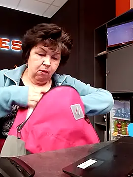 Snapshot of FantasyMichelle chatting on April 8, 2026, 7:15 pm FantasyMichelle online show from April 8, 2026, 7:15 pm