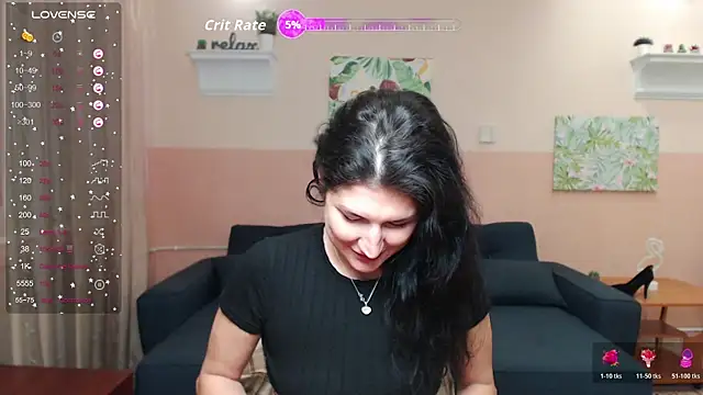 Alianna Solo Kisses online show from April 28, 2026, 5:23 am