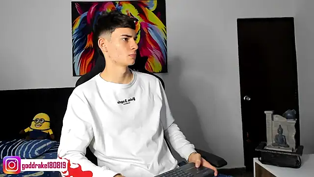 god drake online show from January 17, 2025, 1:56 pm