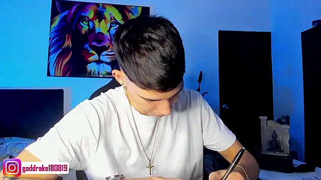 god drake online show from January 3, 2025, 12:43 am