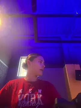 Snapshot of AntonelaDaly chatting on February 4, 2026, 2:01 pm AntonelaDaly online show from February 4, 2026, 2:01 pm