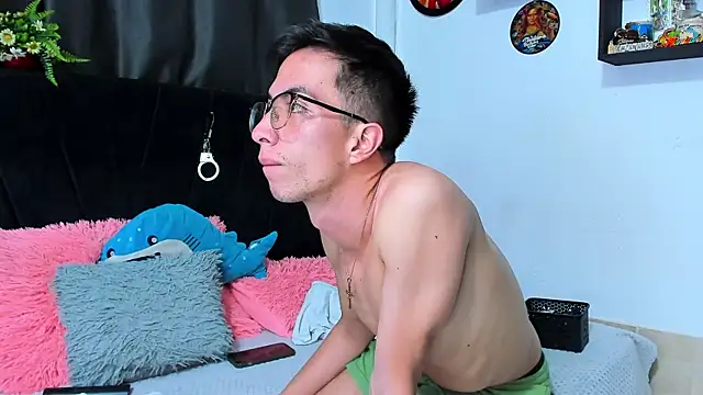 big-dicktop23 online show from June 5, 2026, 3:11 am