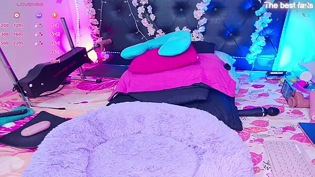 Snapshot of Adriana-55 chatting on April 10, 2026, 12:06 am Adriana-55 online show from April 10, 2026, 12:06 am