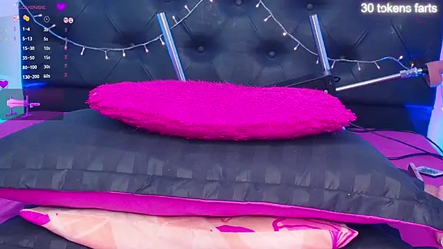 Snapshot of Adriana-55 chatting on March 23, 2025, 6:16 am Adriana-55 online show from March 23, 2025, 6:16 am