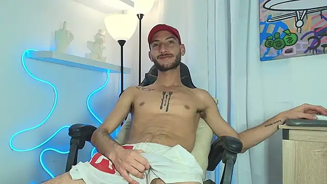 Sxxthiago online show from July 6, 2026, 8:21 am
