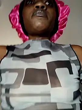 Snapshot of kinkybeby chatting on April 13, 2026, 2:37 am kinkybeby online show from April 13, 2026, 2:37 am