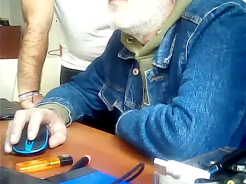 Snapshot of zormen355 chatting on October 15, 2025, 9:39 am zormen355 online show from October 15, 2025, 9:39 am