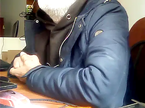 Snapshot of zormen355 chatting on October 24, 2025, 8:02 am zormen355 online show from October 24, 2025, 8:02 am