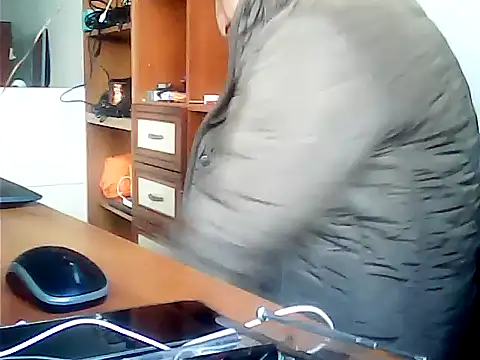 Snapshot of zormen355 chatting on November 26, 2025, 10:04 am zormen355 online show from November 26, 2025, 10:04 am