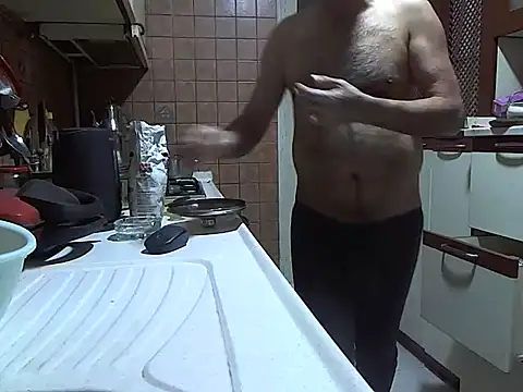 Snapshot of zormen355 chatting on November 24, 2025, 5:24 pm zormen355 online show from November 24, 2025, 5:24 pm