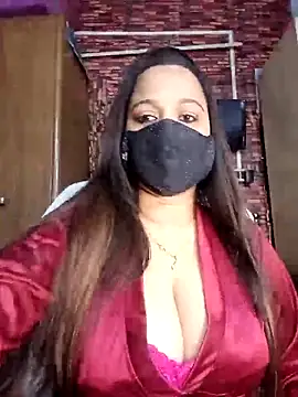 Snapshot of albelasummi702 chatting on February 17, 2025, 1:44 pm albelasummi702 online show from February 17, 2025, 1:44 pm
