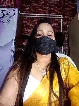 Snapshot of albelasummi702 chatting on March 18, 2025, 5:56 am albelasummi702 online show from March 18, 2025, 5:56 am