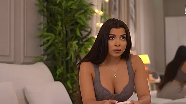 NicoleCellini online show from March 26, 2026, 6:39 pm