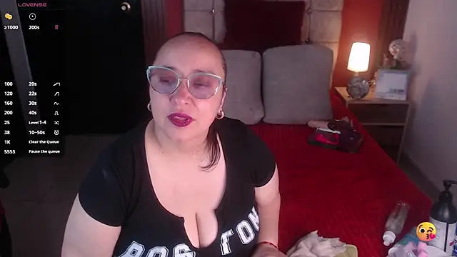 Snapshot of Natasha26_ chatting on September 29, 2025, 7:19 pm Natasha26 online show from September 29, 2025, 7:19 pm