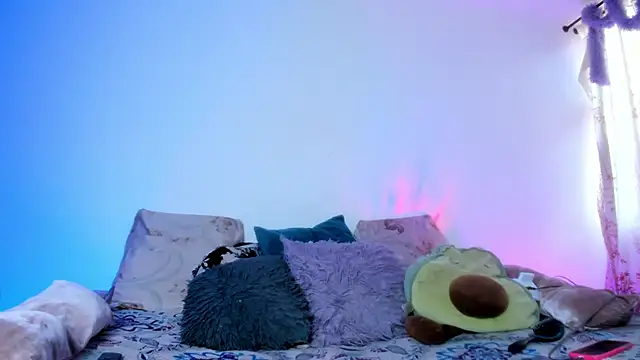 Snapshot of moonfiredancer chatting on December 30, 2024, 6:38 pm moonfiredancer online show from December 30, 2024, 6:38 pm