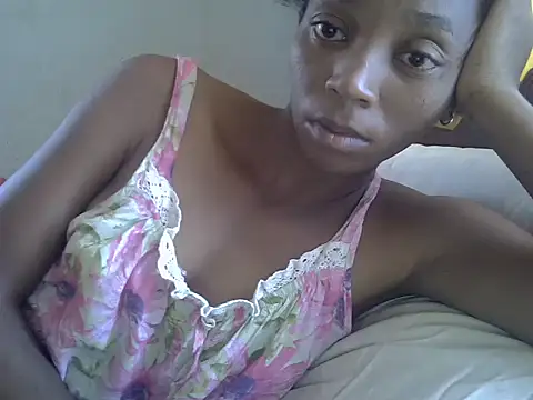 ElianeHot online show from February 22, 2026, 7:22 am