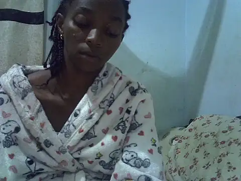 Snapshot of ElianeHot chatting on January 10, 2026, 8:04 pm ElianeHot online show from January 10, 2026, 8:04 pm