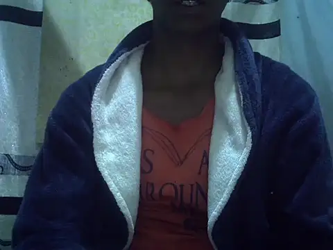 Snapshot of ElianeHot chatting on December 18, 2025, 5:39 pm ElianeHot online show from December 18, 2025, 5:39 pm