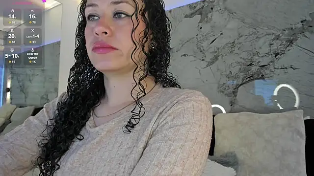 LIZ HOLMES online show from November 6, 2025, 11:36 am