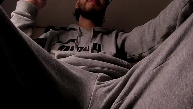 s sven03 online show from May 18, 2026, 3:50 am