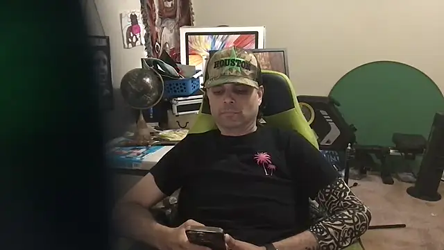 GForceSavage online show from April 22, 2026, 11:11 pm