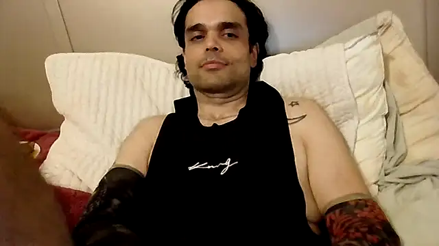 Snapshot of GForceSavage chatting on November 29, 2025, 1:22 pm GForceSavage online show from November 29, 2025, 1:22 pm