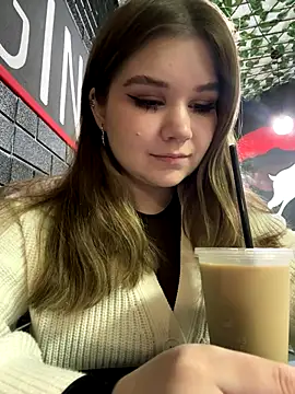 PumaShyXD online show from October 19, 2025, 10:29 am