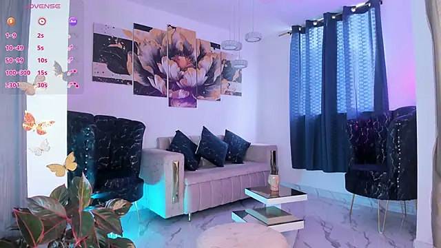 pretty pettite online show from February 8, 2025, 4:35 pm