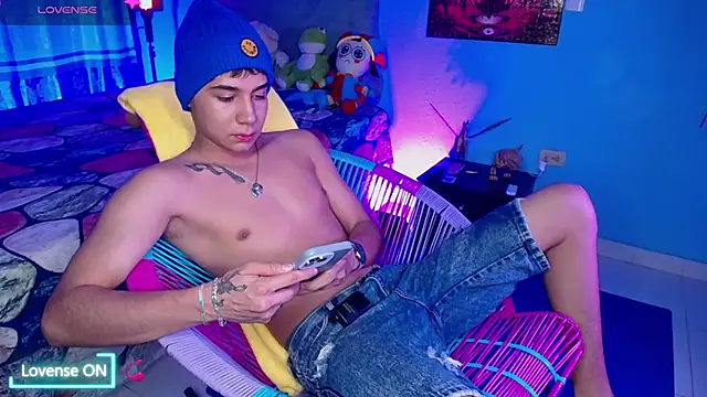 Snapshot of mexican_cum chatting on September 24, 2025, 3:02 am mexican cum online show from September 24, 2025, 3:02 am