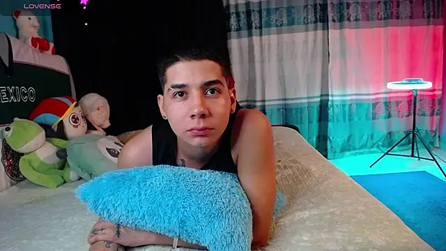 Snapshot of mexican_cum chatting on March 30, 2026, 2:02 am mexican cum online show from March 30, 2026, 2:02 am