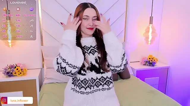 Snapshot of Flor_delunaa chatting on November 6, 2025, 12:53 pm Flor delunaa online show from November 6, 2025, 12:53 pm