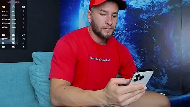 Snapshot of delessandro_world chatting on October 19, 2025, 8:44 pm delessandro world online show from October 19, 2025, 8:44 pm