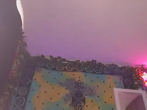 Snapshot of chanel_1041 chatting on October 1, 2025, 9:07 pm chanel 1041 online show from October 1, 2025, 9:07 pm