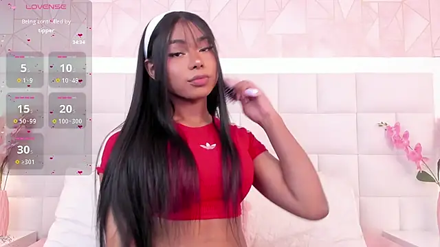 Snapshot of Alisson__Thompson chatting on February 22, 2025, 12:18 pm Alisson Thompson online show from February 22, 2025, 12:18 pm