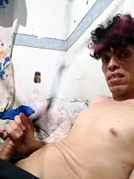 Snapshot of Camuss30 chatting on October 26, 2025, 4:13 am Camuss30 online show from October 26, 2025, 4:13 am