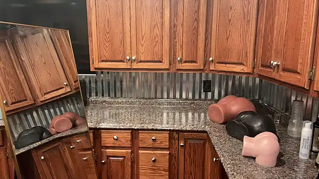 Snapshot of AlphaZack_14 chatting on March 18, 2025, 11:09 pm AlphaZack 14 online show from March 18, 2025, 11:09 pm