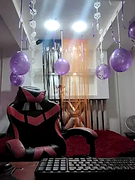 Snapshot of angelie_3 chatting on November 8, 2025, 10:46 pm angelie 3 online show from November 8, 2025, 10:46 pm