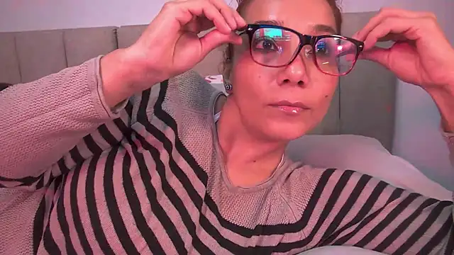 amber demons2021 online show from May 20, 2026, 10:51 pm