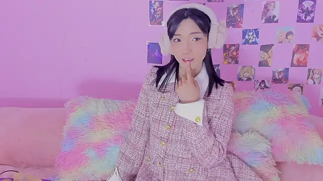 MIDORI BACK 01 online show from March 5, 2026, 9:54 pm