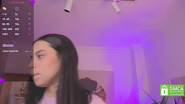 Aleejaa   online show from November 4, 2025, 3:32 am