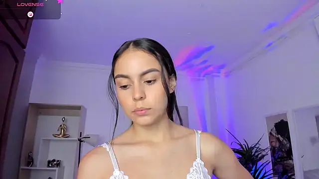 Aleejaa   online show from March 17, 2025, 2:45 pm