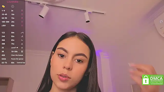 Aleejaa   online show from September 29, 2025, 11:49 am