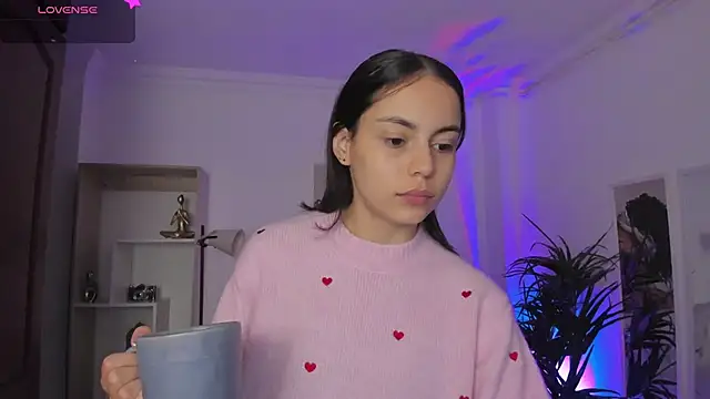 Aleejaa   online show from March 20, 2025, 11:27 am