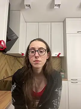 MartiniiSelenna online show from February 14, 2026, 6:46 am