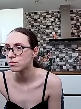 Snapshot of MartiniiSelenna chatting on March 9, 2025, 12:42 pm MartiniiSelenna online show from March 9, 2025, 12:42 pm