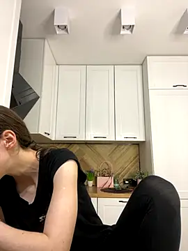 MartiniiSelenna online show from November 21, 2025, 6:45 am