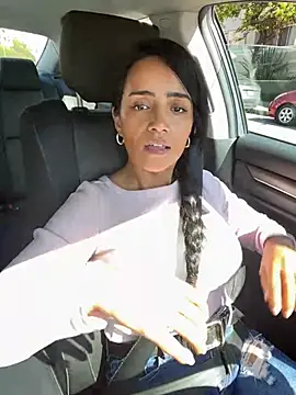 Snapshot of Hot_latina4you chatting on March 15, 2025, 10:22 pm Hot latina4you online show from March 15, 2025, 10:22 pm